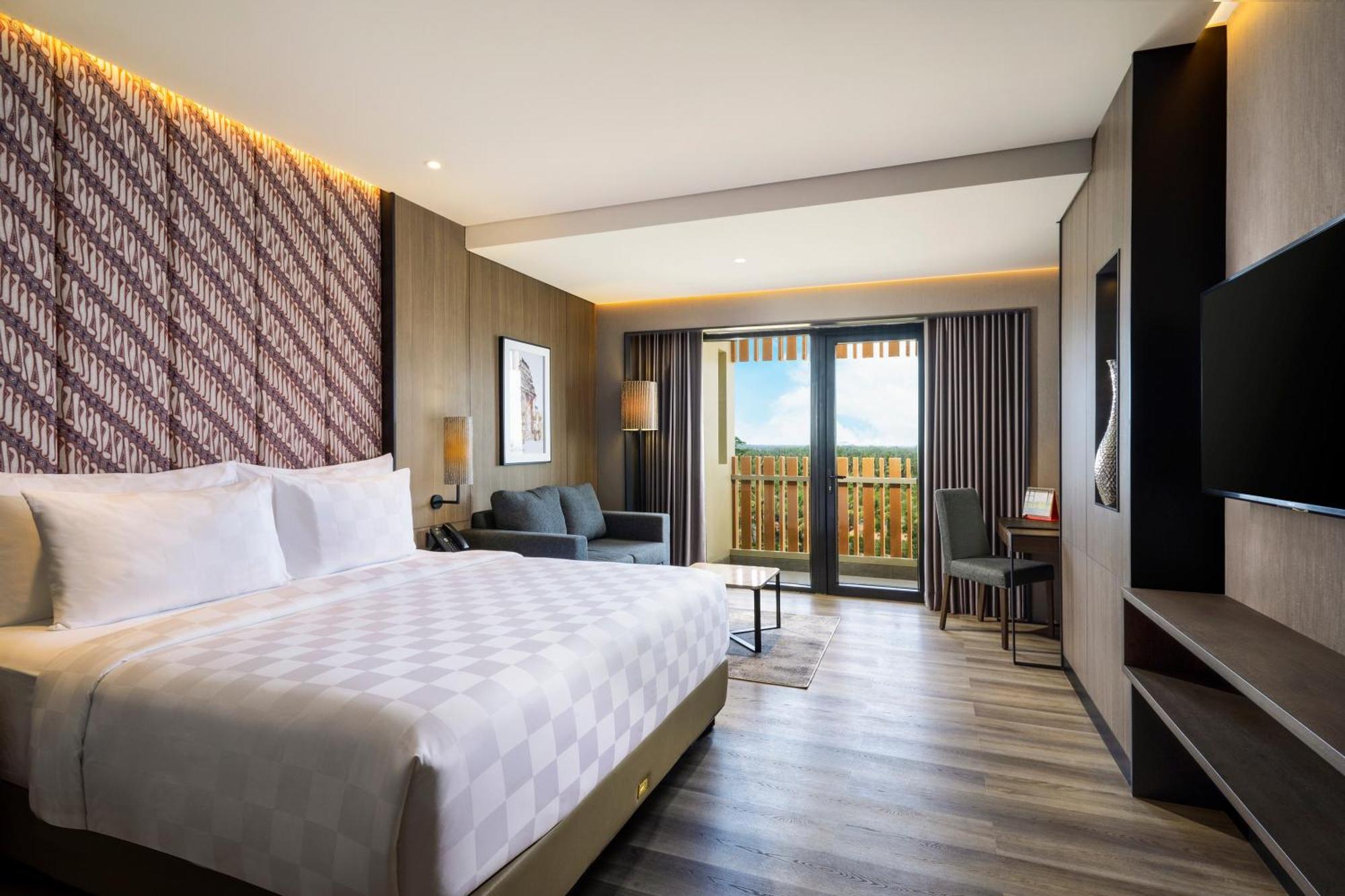 Swiss-Belhotel Airport Yogyakarta Temon Exterior foto